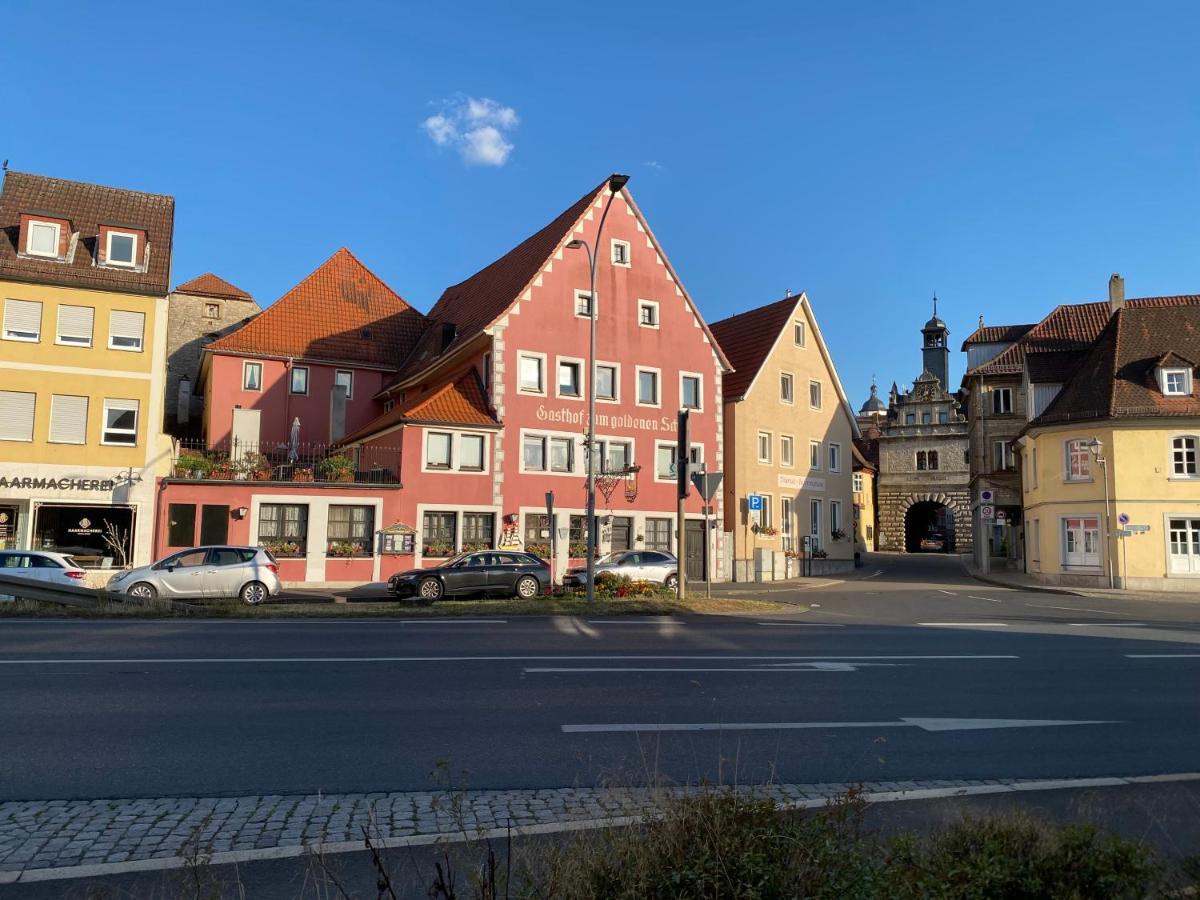 Gasthof Zum Goldenen Schiff - Lehm, Stil & Altstadtflair Marktbreit Exterior foto